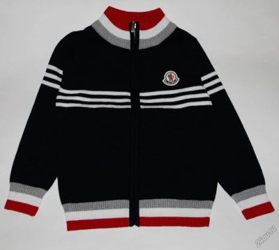 Лот: 5563065. Фото: 1. Брендовый полувер (кофта) Moncler... Свитера, кофты, трикотаж