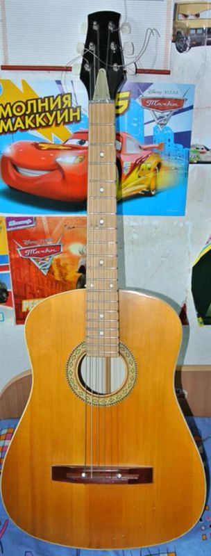 Лот: 3283372. Фото: 1. Продам акустическую гитару. Гитары