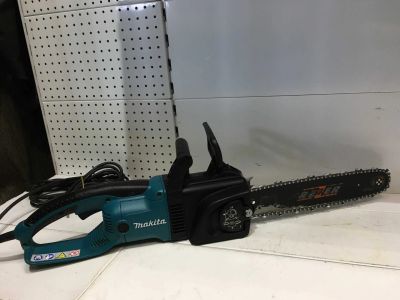 Лот: 16642747. Фото: 1. Электрическая пила Makita UC3530A... Электроинструмент