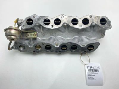 Лот: 24773348. Фото: 1. Коллектор впускной Nissan Stagea... Двигатель и элементы двигателя