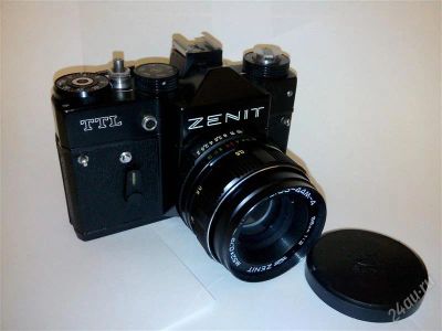 Лот: 2319915. Фото: 1. Зеркальный фотоаппарат Зенит TTL... Плёночные зеркальные