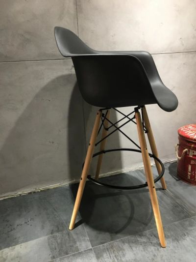 Лот: 11027070. Фото: 1. Барный стул Eames DSW (дизайнерский... Столы, стулья, обеденные группы