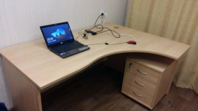 Лот: 6554807. Фото: 1. офисный стол. Компьютерные и письменные столы