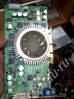 Лот: 201768. Фото: 1. GeForce FX 5900 XT 128 на 256бит. Видеокарты
