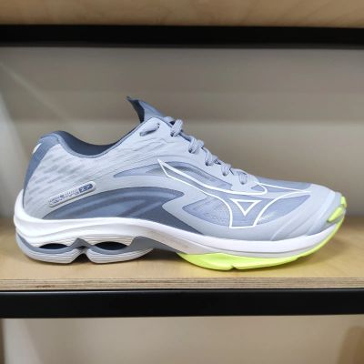Лот: 19687797. Фото: 1. Волейбольные кроссовки Mizuno... Кеды, кроссовки, слипоны
