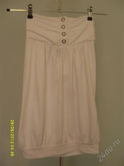 Лот: 1920266. Фото: 1. Новая Bershka топ белый. Футболки, топы и майки