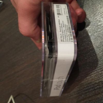 Лот: 5734924. Фото: 1. Продам iPod Touch 4 16Gb. Другое (смартфоны, связь, навигация)