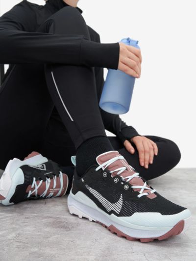 Лот: 24287336. Фото: 1. Кроссовки женские Nike Wildhorse... Кеды, кроссовки, слипоны