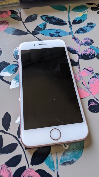 Лот: 14948132. Фото: 1. iPhone 6S 32 gb Розовое золото. Смартфоны