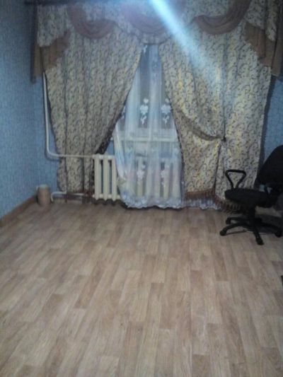 Лот: 11310012. Фото: 1. Гостинка 18 кв. Устиновича 30. Квартиры, студии