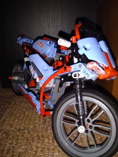 Лот: 15045950. Фото: 1. Lego Technic 42036 Street Motorcycle... Конструкторы