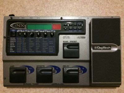Лот: 9989965. Фото: 1. Гитарный процессор эффектов Digitech... Гитарные эффекты и комбоусилители