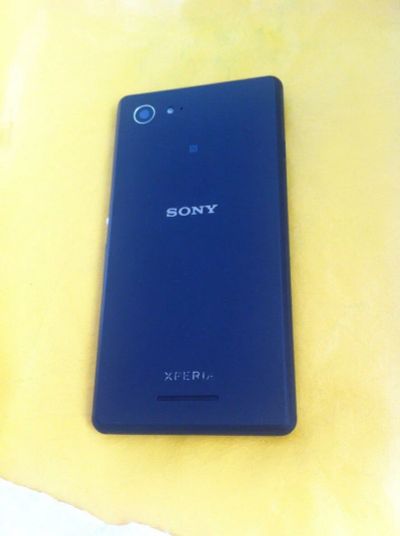 Лот: 7232857. Фото: 1. продам телефон sony. Кнопочные мобильные телефоны