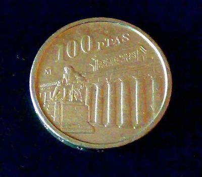 Лот: 1739895. Фото: 1. Испания 100 песет 1994 г. Музей. Европа