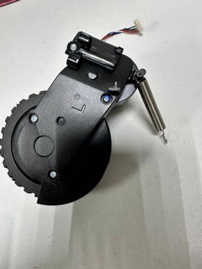 Лот: 25114563. Фото: 1. Колесо (L)(R) Polaris PVCR 5001... Запчасти, комплектующие для пылесосов, утюгов