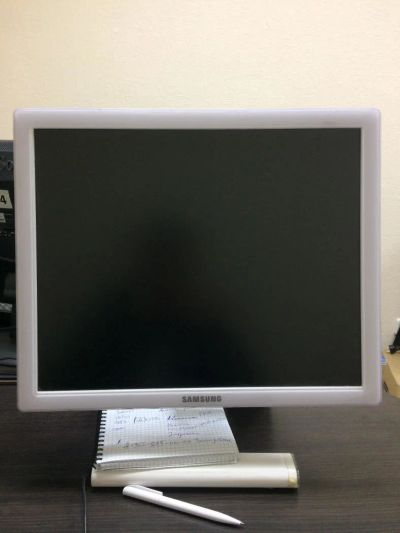 Лот: 10946546. Фото: 1. Монитор Samsung SyncMaster 971P... ЖК-мониторы