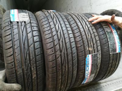 Лот: 11394699. Фото: 1. Автошины R 14 175/65 82T Falken... Шины