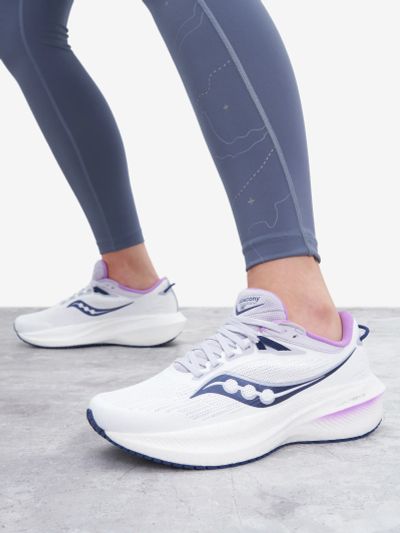Лот: 24286056. Фото: 1. Кроссовки женские Saucony Triumph... Кеды, кроссовки, слипоны