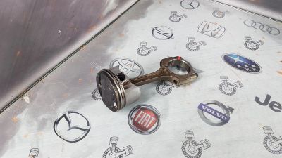 Лот: 23587449. Фото: 1. Поршень с шатуном Honda Accord... Двигатель и элементы двигателя
