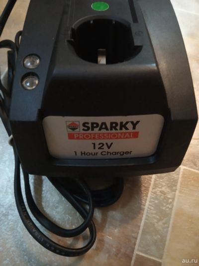 Лот: 15269472. Фото: 1. Зарядное для шуруповерта Sparky. Электроинструмент