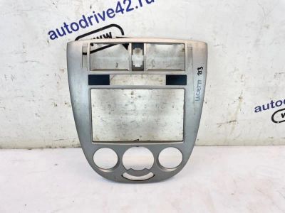 Лот: 24965060. Фото: 1. рамка магнитолы Chevrolet Lacetti... Двигатель и элементы двигателя