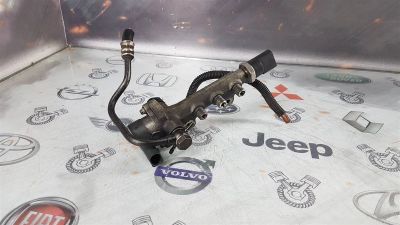 Лот: 23587870. Фото: 1. Регулятор давления топлива Mercedes... Топливная система
