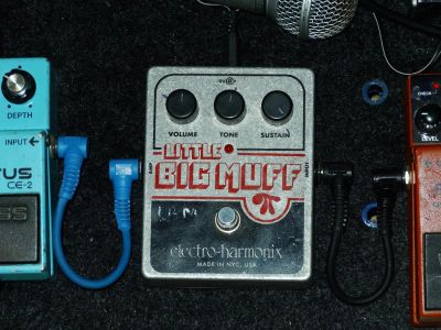 Лот: 3533540. Фото: 1. EHX Little BIG MUFF Pi легендарный... Гитарные эффекты и комбоусилители