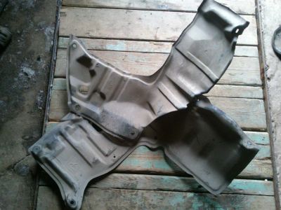 Лот: 11281811. Фото: 1. Защита двигателя Toyota Corolla... Кузов