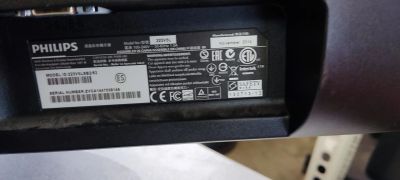 Лот: 18875090. Фото: 1. Philips 223V5L. ЖК-мониторы