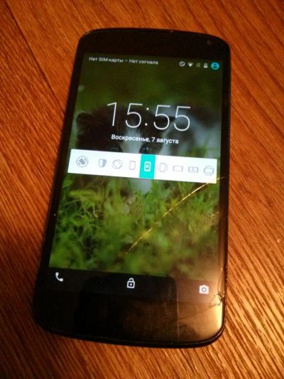 Лот: 7964484. Фото: 1. Nexus 4 (он же LG E960) на запчасти... Смартфоны