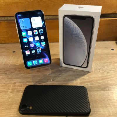 Лот: 18822291. Фото: 1. Смартфон Apple iPhone Xr 64 ГБ. Смартфоны