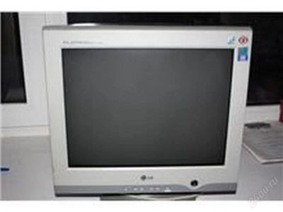 Лот: 2218465. Фото: 1. Монитор LG Flatron 1710BH. ЭЛТ-мониторы