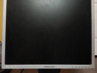 Лот: 19953374. Фото: 1. Монитор Samsung. Проекторы