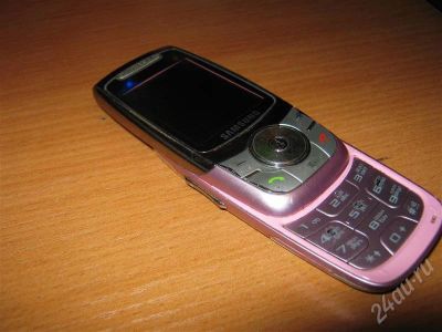 Лот: 537312. Фото: 1. samsung sgh-e740 + 1gb флешка... Кнопочные мобильные телефоны
