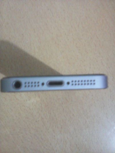 Лот: 10477167. Фото: 1. Продам iphone 5s 32g на запчасти. Смартфоны