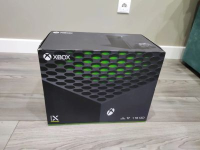 Лот: 19213458. Фото: 1. Игровая приставка XBOX Series... Игровые приставки, консоли
