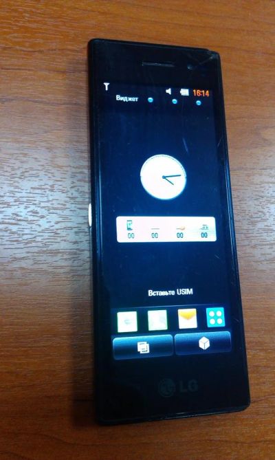 Лот: 4095935. Фото: 1. Телефон LG BL40 New Chocolate... Кнопочные мобильные телефоны