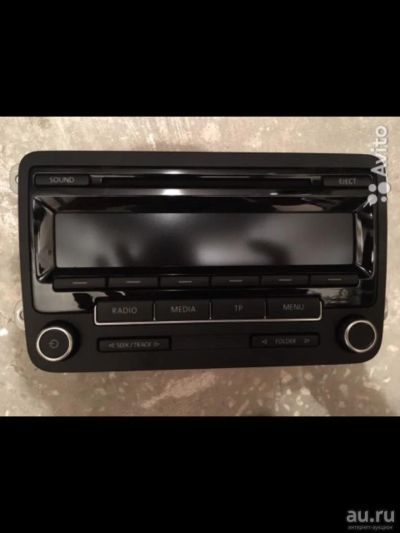 Лот: 9786578. Фото: 1. Штатная магнитола vw tiguan. Автомагнитолы