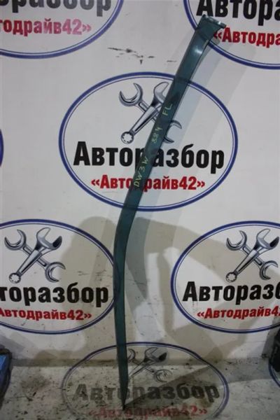 Лот: 21718383. Фото: 1. ветровик на дверь Mazda Demio... Двигатель и элементы двигателя