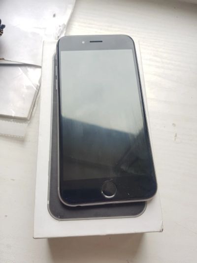 Лот: 14571167. Фото: 1. iPhone 6S Space Gray 64GB. Смартфоны