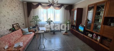 Лот: 20618812. Фото: 1. Продам 4-комн. кв. 82.1 кв.м... Квартиры, студии