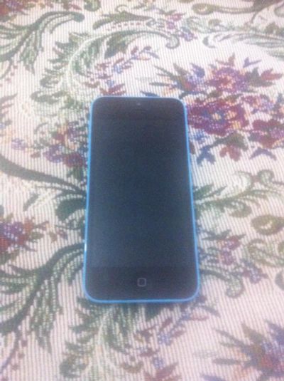 Лот: 7988347. Фото: 1. iPhone 5c. Смартфоны