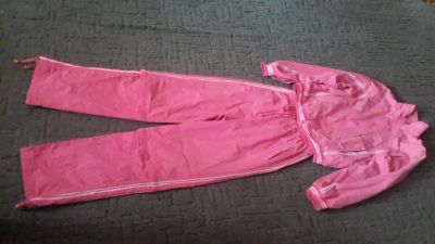 Лот: 7448936. Фото: 1. Костюм спортивный женский 48. Костюмы