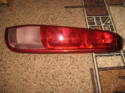 Лот: 2459841. Фото: 1. Фара задняя правая на Nissan X-Trail. Оптика и освещение