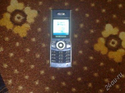 Лот: 428054. Фото: 1. Сотовый телефон SAMSUNG. Кнопочные мобильные телефоны