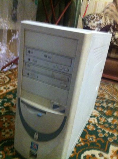 Лот: 4838709. Фото: 1. Продам компьютер Pentium 4 1,8... Компьютеры в сборе
