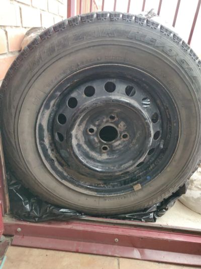 Лот: 16683210. Фото: 1. Комплект шин Bridgestone REVO... Шины