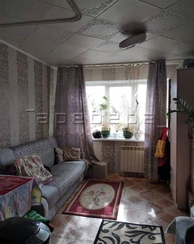 Лот: 20290161. Фото: 1. комната на ул. Спортивная - 180. Квартиры, студии