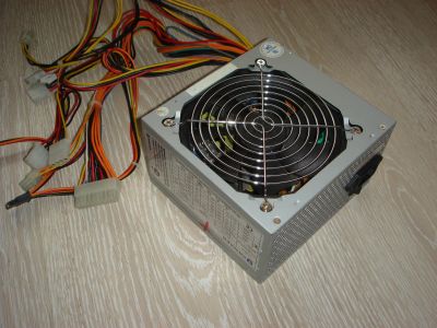 Лот: 14229961. Фото: 1. Блок питания Krauler 400W 24pin. Корпуса, блоки питания