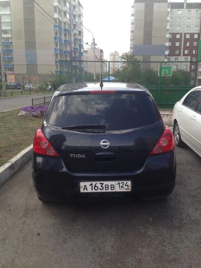 Лот: 5895381. Фото: 1. Nissan Tiida. Автомобили